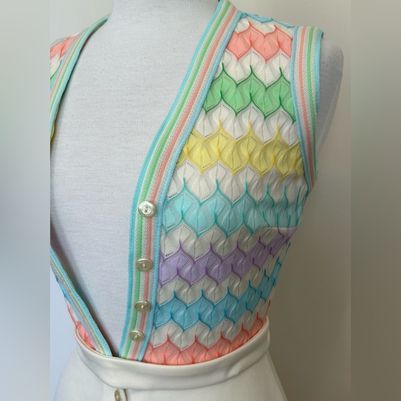 Fabulous 70s Vintage Sleeveless V-Neck Sundress! Fits like an XS - by Bleeker St - Picture 2 of 15